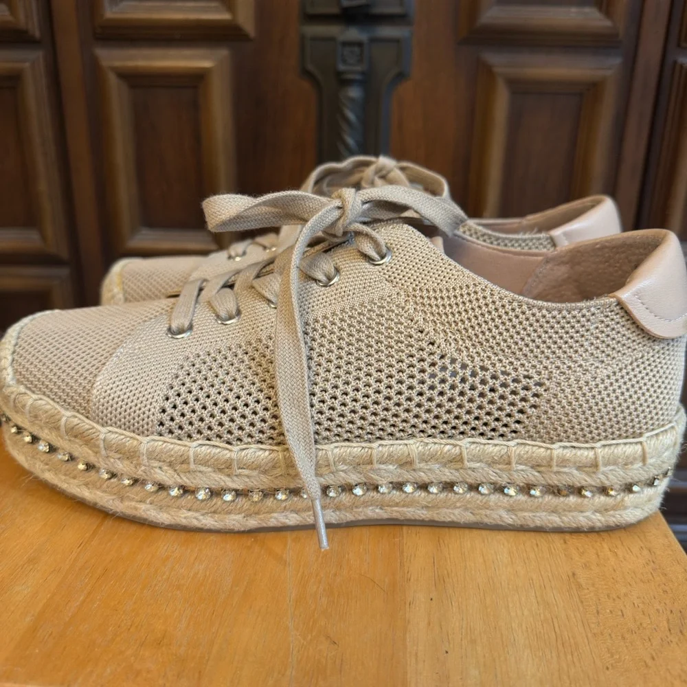 Chelsea & Violet‎ Beige Espadrille Sneakers